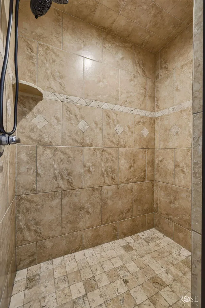 5805 Barrington Ct, San Angelo, TX 76901-5004
