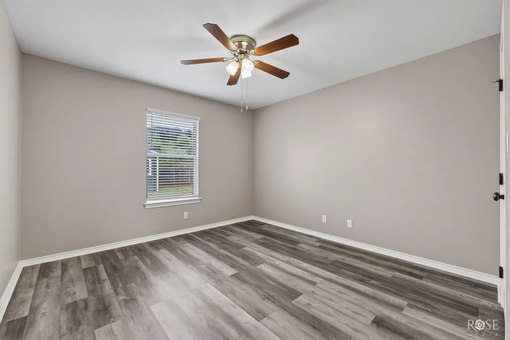 5805 Barrington Ct, San Angelo, TX 76901-5004