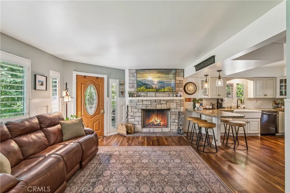 257 Corona Circle, Lake Arrowhead, CA 92352