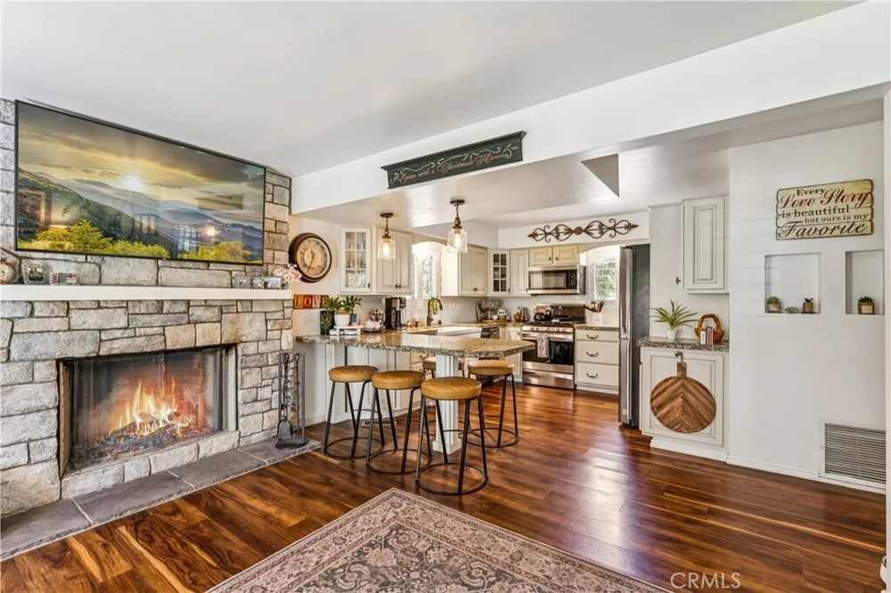 257 Corona Circle, Lake Arrowhead, CA 92352