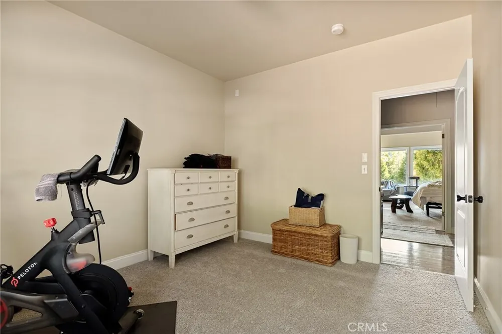 267 Pheasant Run, Lake Arrowhead, CA 92352