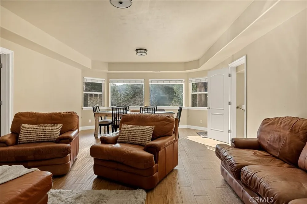 267 Pheasant Run, Lake Arrowhead, CA 92352