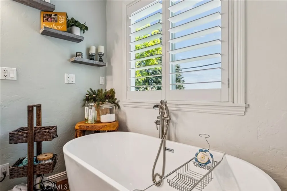 257 Corona Circle, Lake Arrowhead, CA 92352