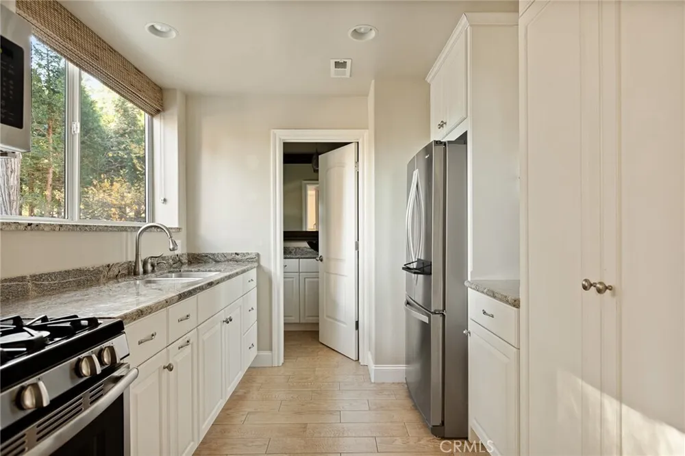 267 Pheasant Run, Lake Arrowhead, CA 92352