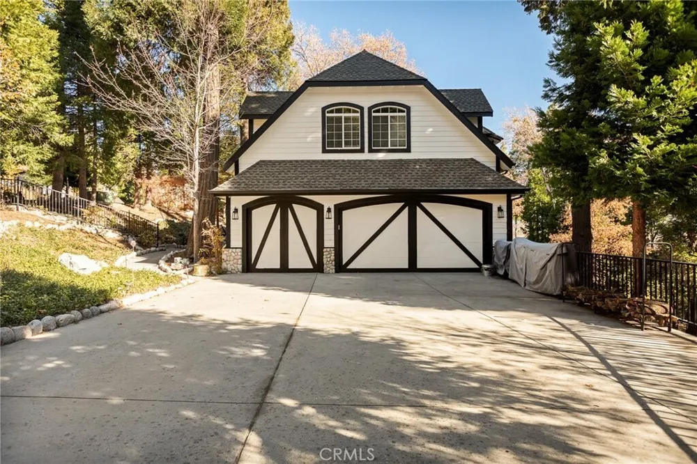 267 Pheasant Run, Lake Arrowhead, CA 92352