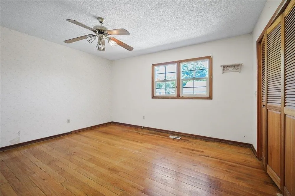 3303 E 35th Ave, Spokane, WA 99223