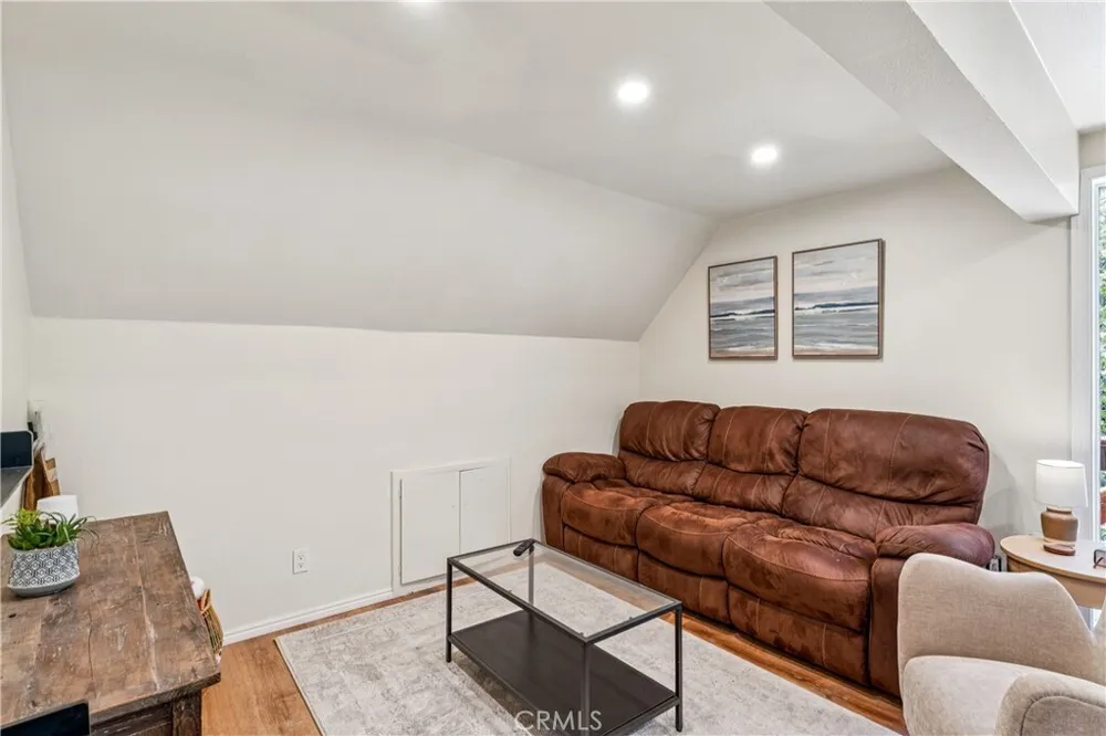 257 Corona Circle, Lake Arrowhead, CA 92352