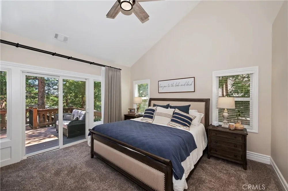 757 Nadelhorn Dr, Lake Arrowhead, CA 92352