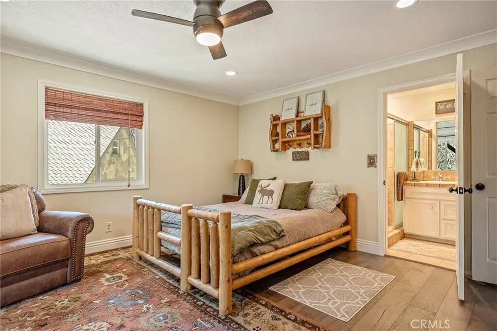 813 Brentwood Dr, Lake Arrowhead, CA 92352