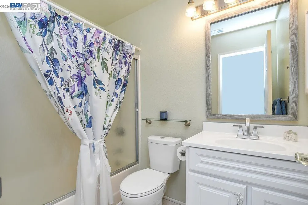 1972 Carnation Cir, Livermore, CA 94551