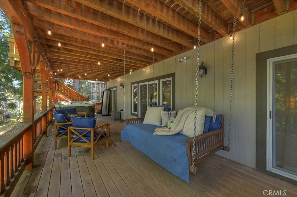 757 Nadelhorn Dr, Lake Arrowhead, CA 92352