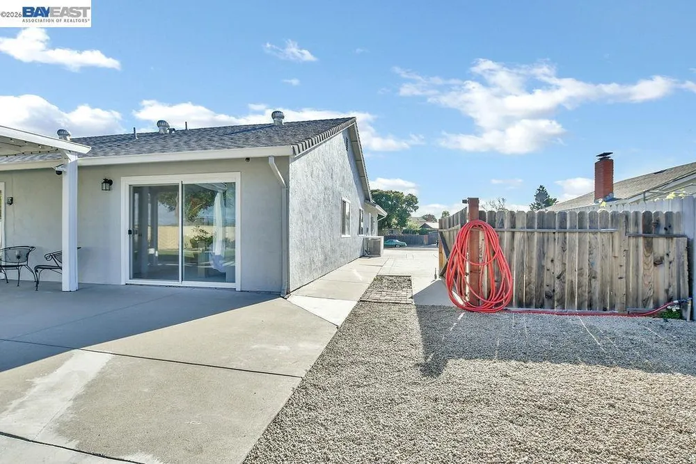 1972 Carnation Cir, Livermore, CA 94551