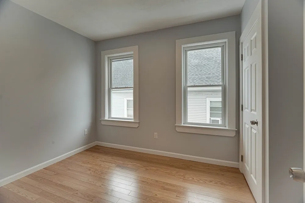 24 Dunlap St, Salem, MA 01970