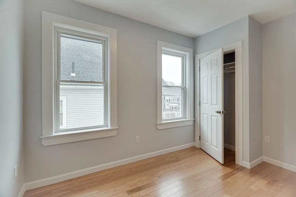 24 Dunlap St, Salem, MA 01970