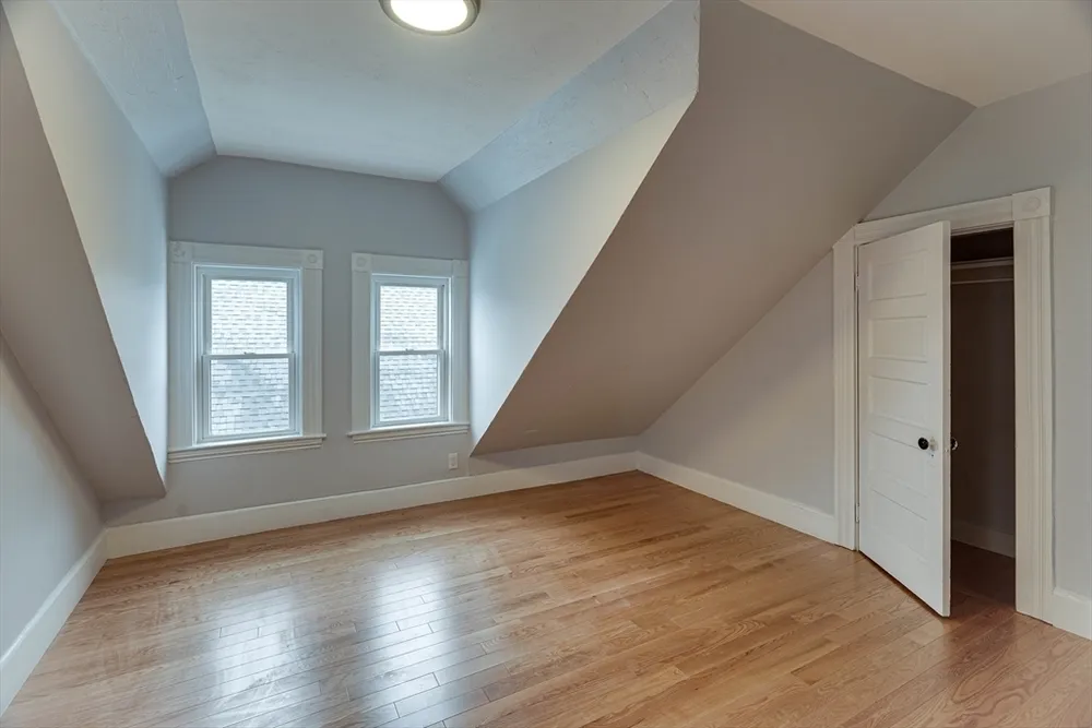 24 Dunlap St, Salem, MA 01970