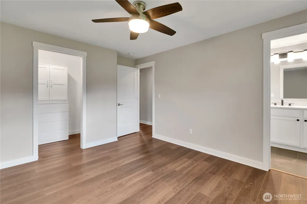 32417 29th Ave SW, Federal Way, WA 98023