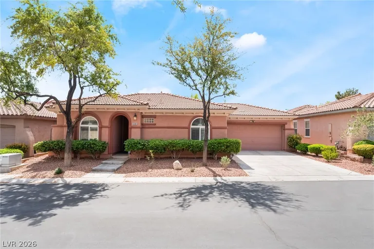 10481 Riverside Park Ave, Las Vegas, NV 89135-1055