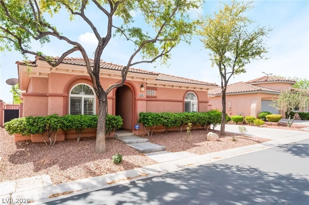 10481 Riverside Park Ave, Las Vegas, NV 89135-1055