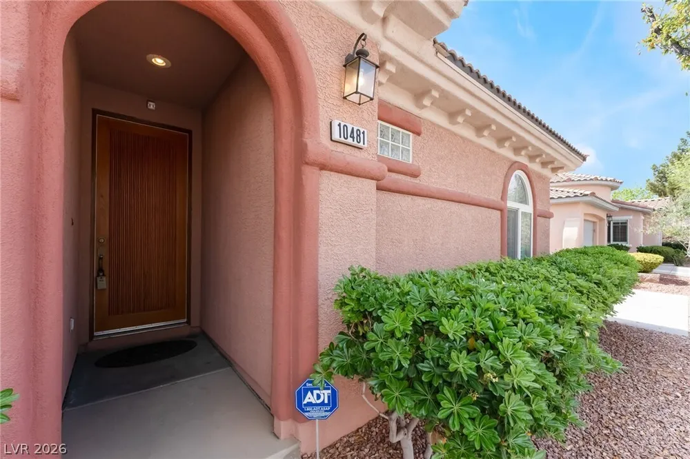 10481 Riverside Park Ave, Las Vegas, NV 89135-1055
