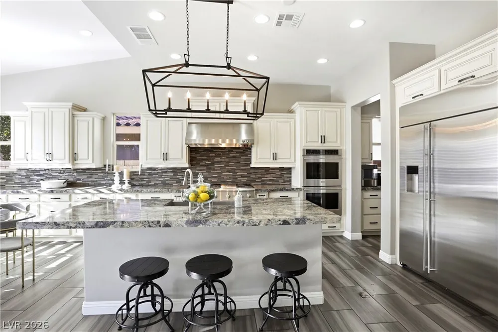 497 Paso De Montana St, Las Vegas, NV 89138