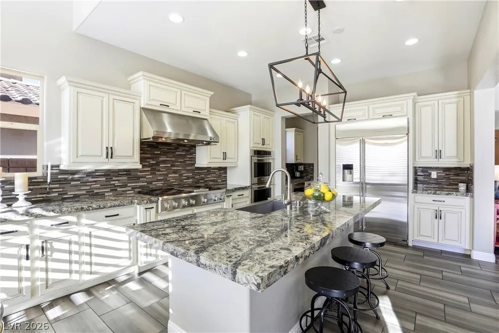 497 Paso De Montana St, Las Vegas, NV 89138