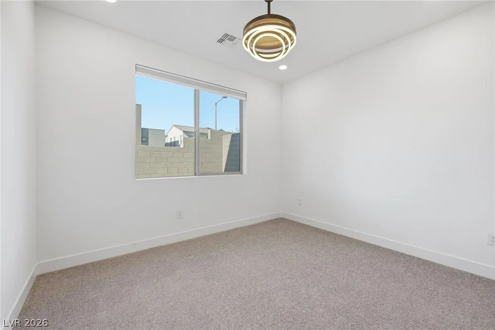 11635 Gentle Birdsong Ave, Las Vegas, NV 89138