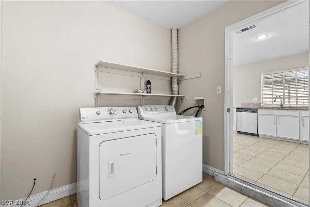 800 Vincent Way, Las Vegas, NV 89145