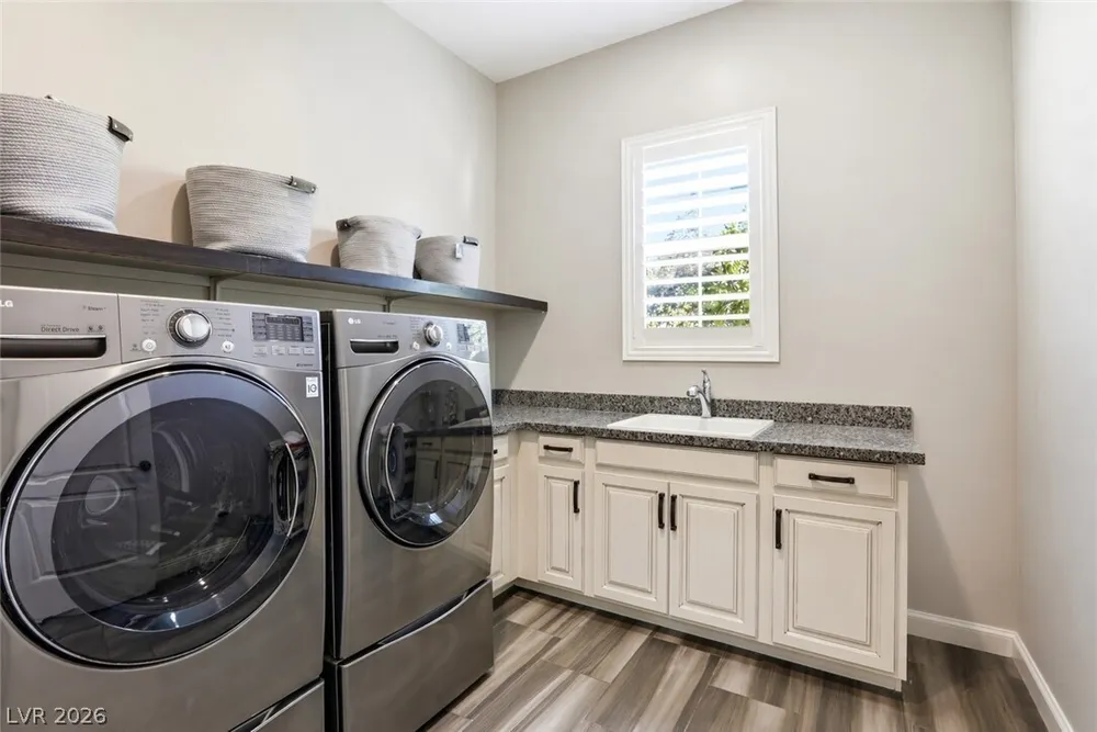 497 Paso De Montana St, Las Vegas, NV 89138