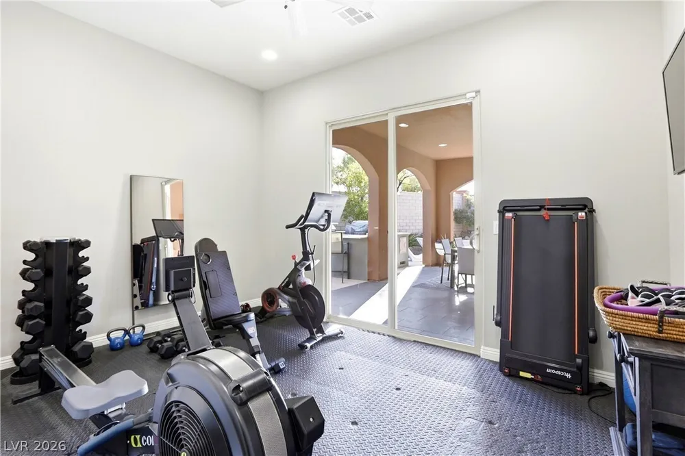 497 Paso De Montana St, Las Vegas, NV 89138
