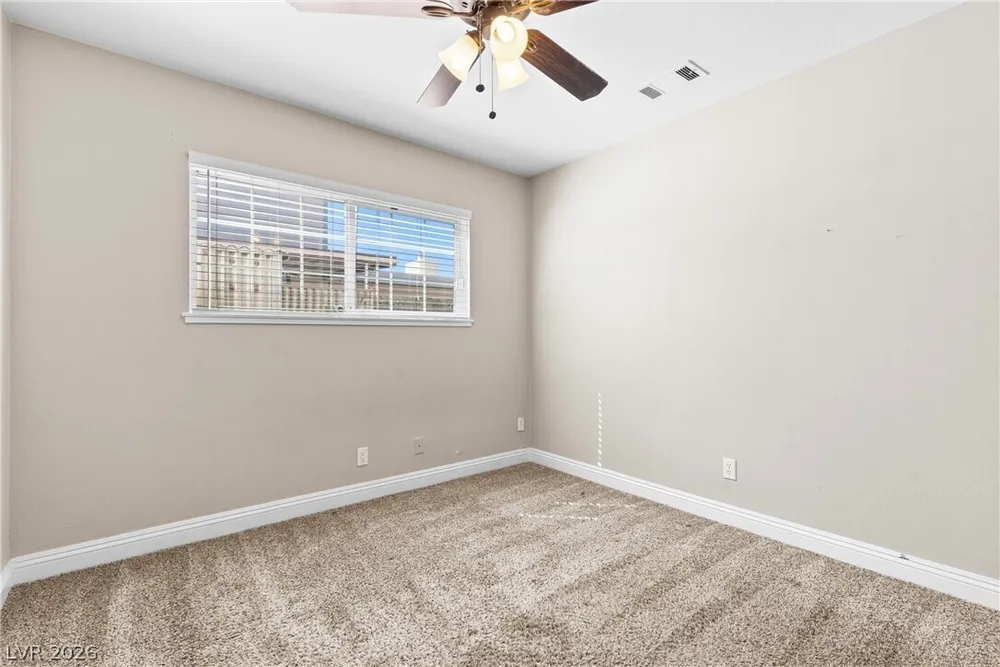 800 Vincent Way, Las Vegas, NV 89145