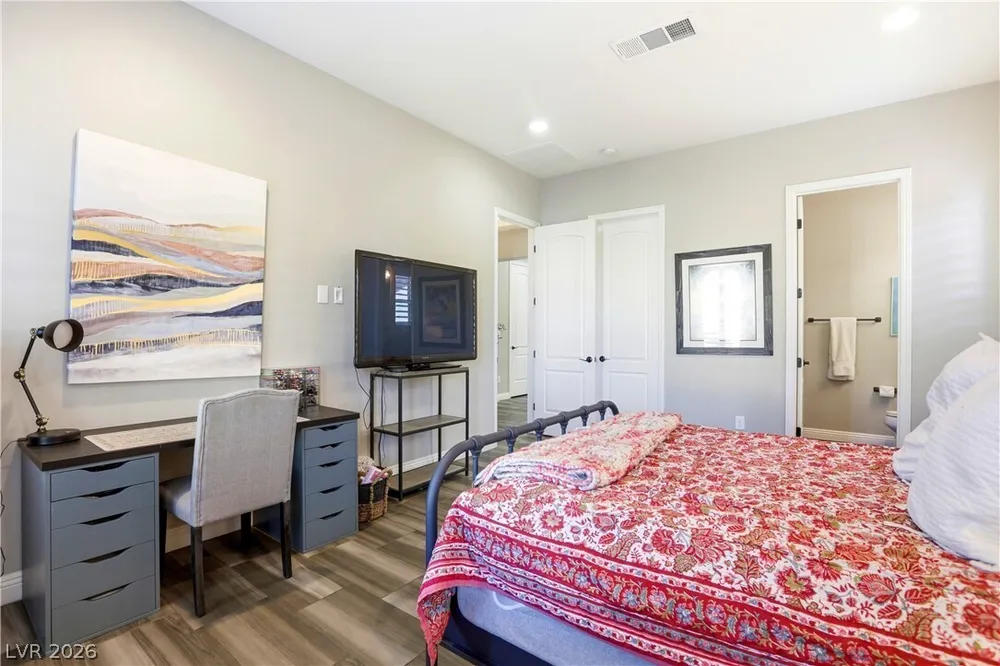 497 Paso De Montana St, Las Vegas, NV 89138