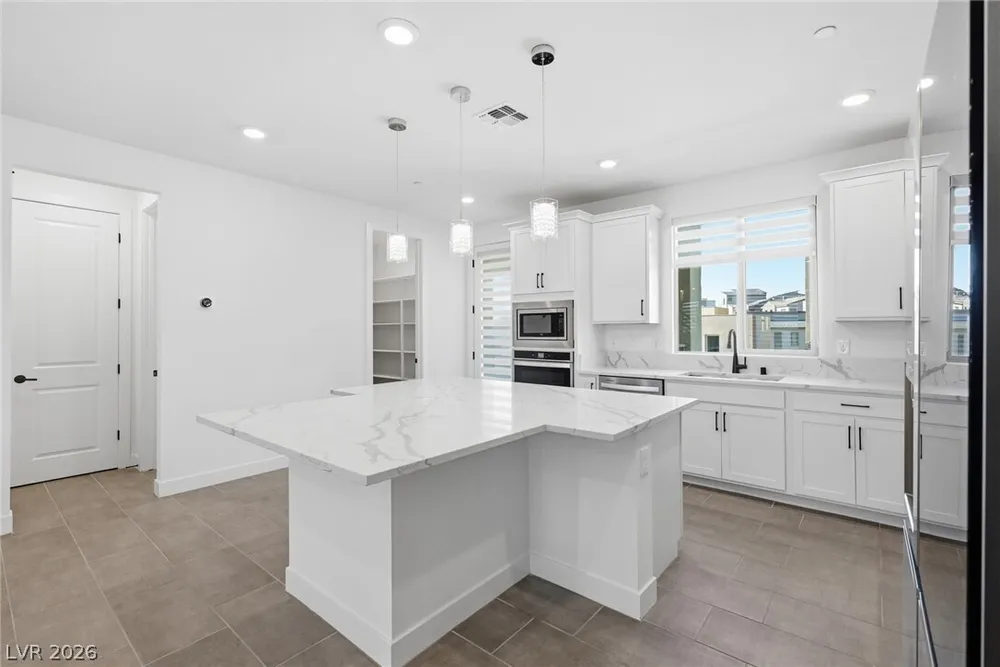 11635 Gentle Birdsong Ave, Las Vegas, NV 89138