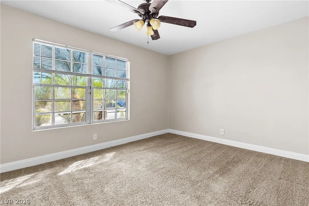 800 Vincent Way, Las Vegas, NV 89145