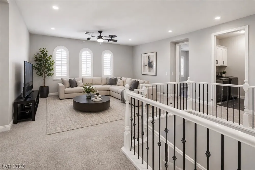 497 Paso De Montana St, Las Vegas, NV 89138