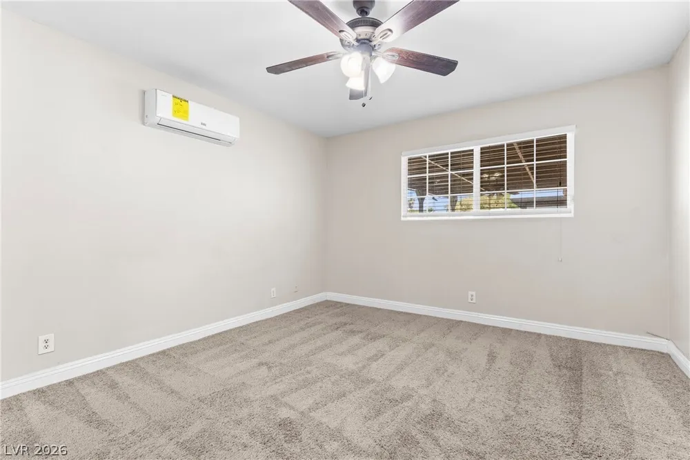 800 Vincent Way, Las Vegas, NV 89145