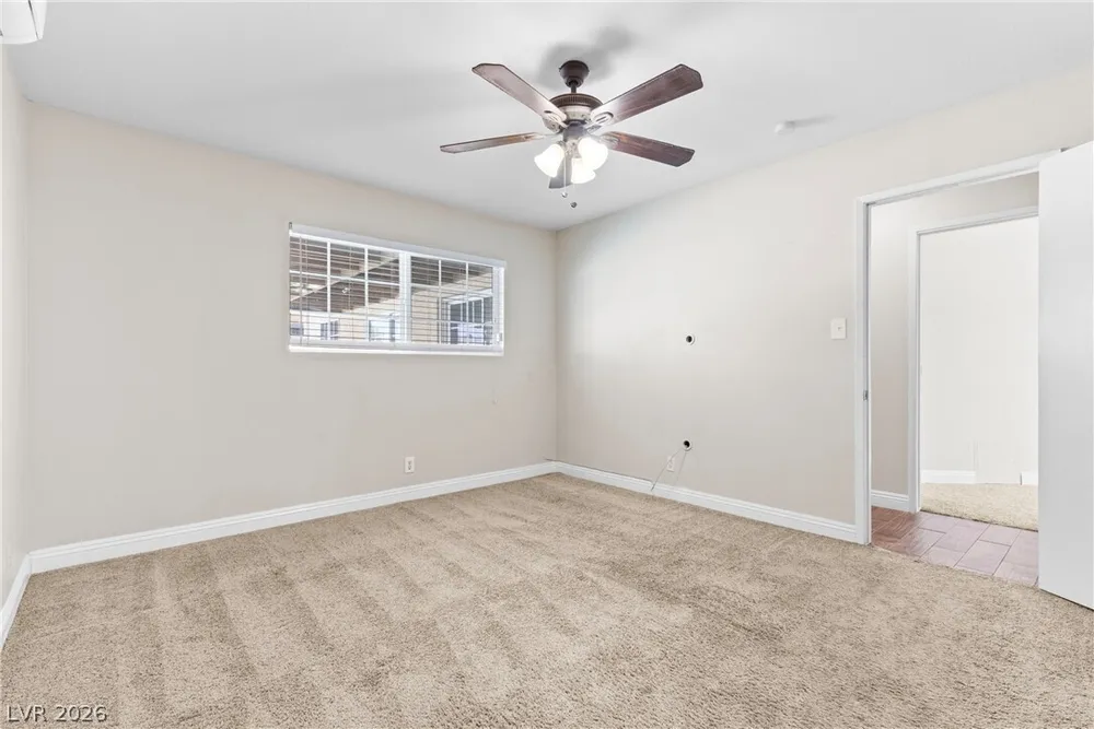 800 Vincent Way, Las Vegas, NV 89145
