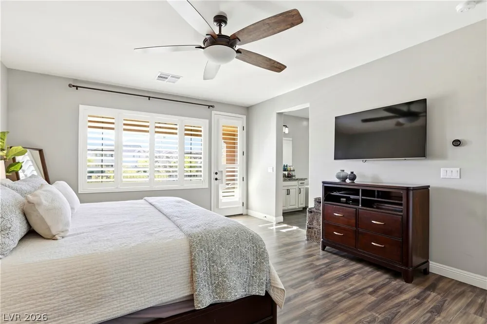 497 Paso De Montana St, Las Vegas, NV 89138