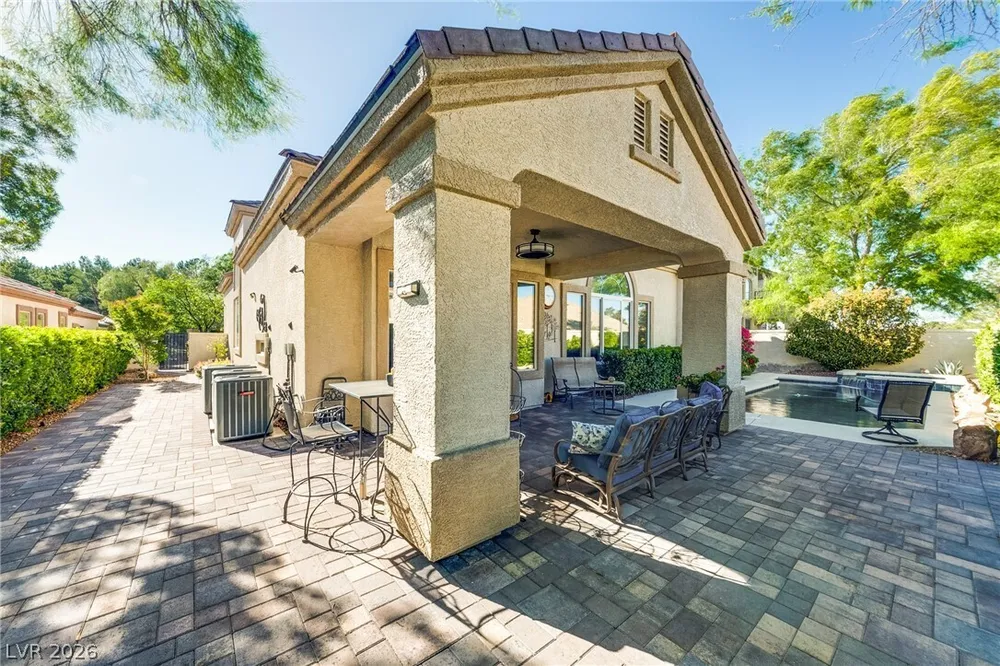 304 Nottinghill Gate Ct, Las Vegas, NV 89145