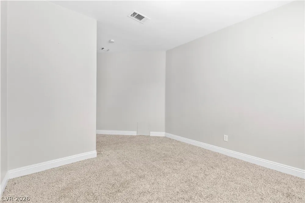 800 Vincent Way, Las Vegas, NV 89145
