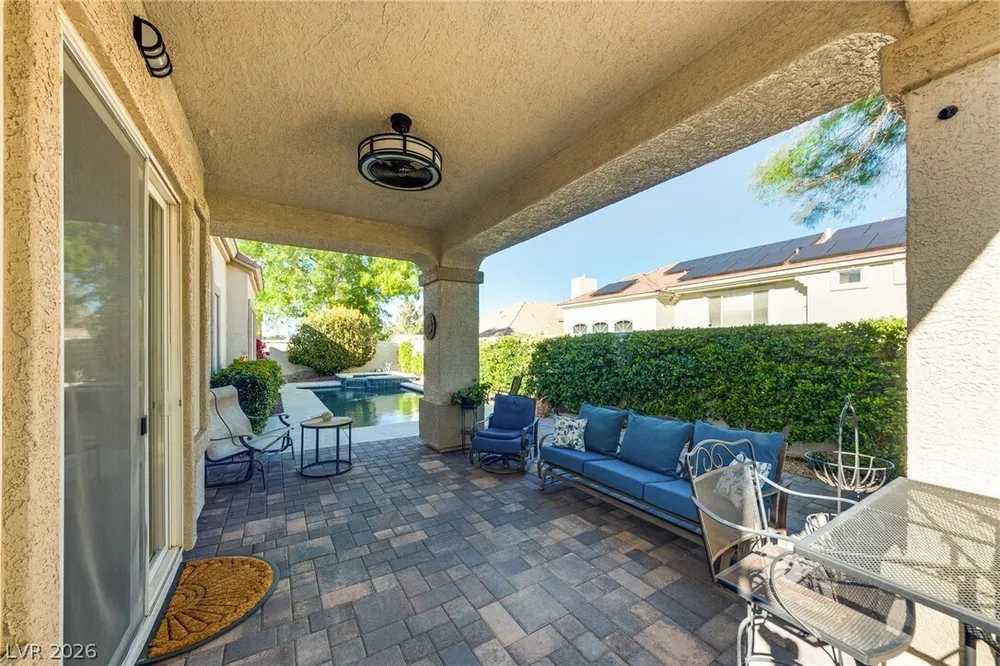 304 Nottinghill Gate Ct, Las Vegas, NV 89145