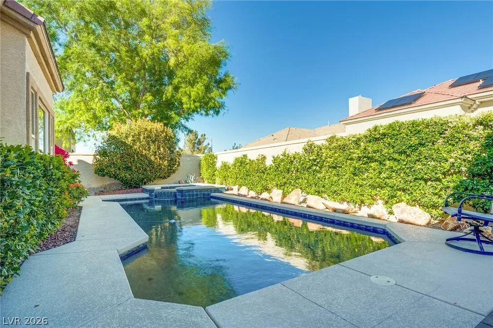 304 Nottinghill Gate Ct, Las Vegas, NV 89145