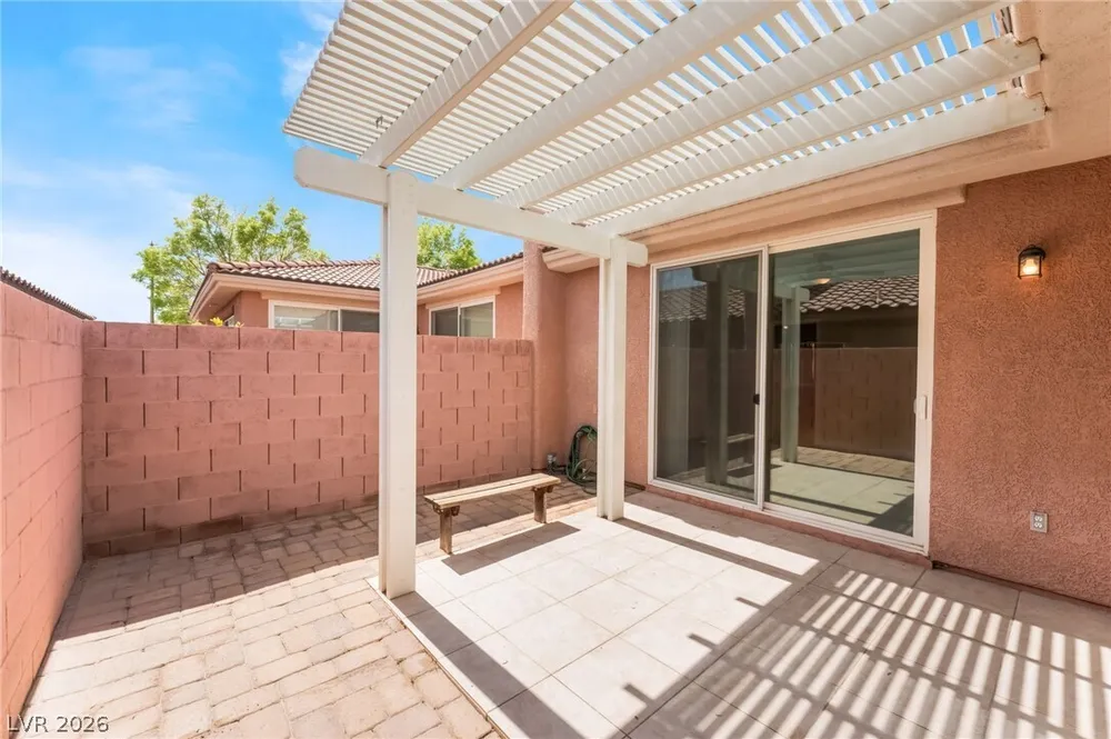 10481 Riverside Park Ave, Las Vegas, NV 89135-1055