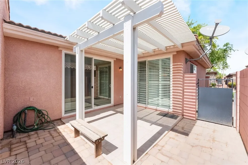 10481 Riverside Park Ave, Las Vegas, NV 89135-1055