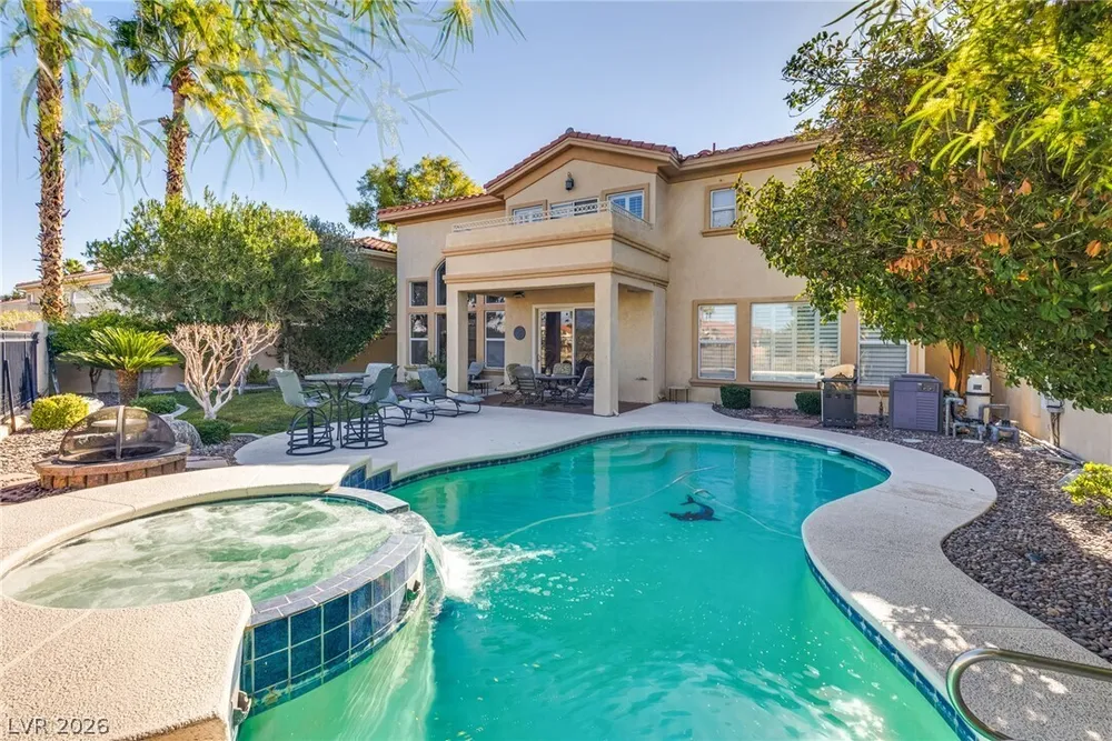 8416 Paseo Vista Dr, Las Vegas, NV 89128