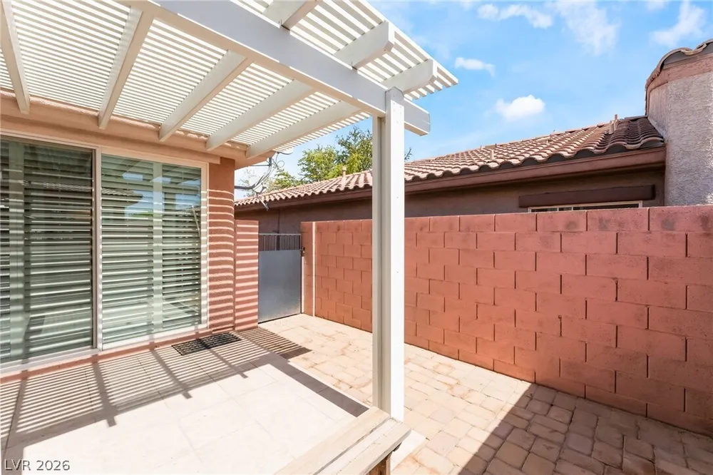10481 Riverside Park Ave, Las Vegas, NV 89135-1055