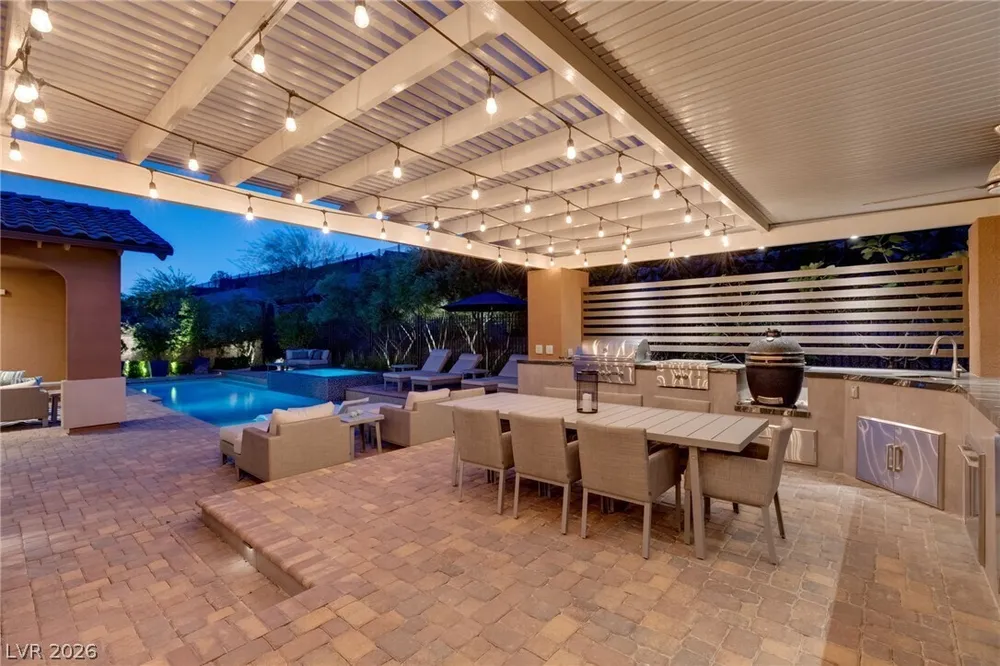 277 Lindura Ct, Las Vegas, NV 89138-4632