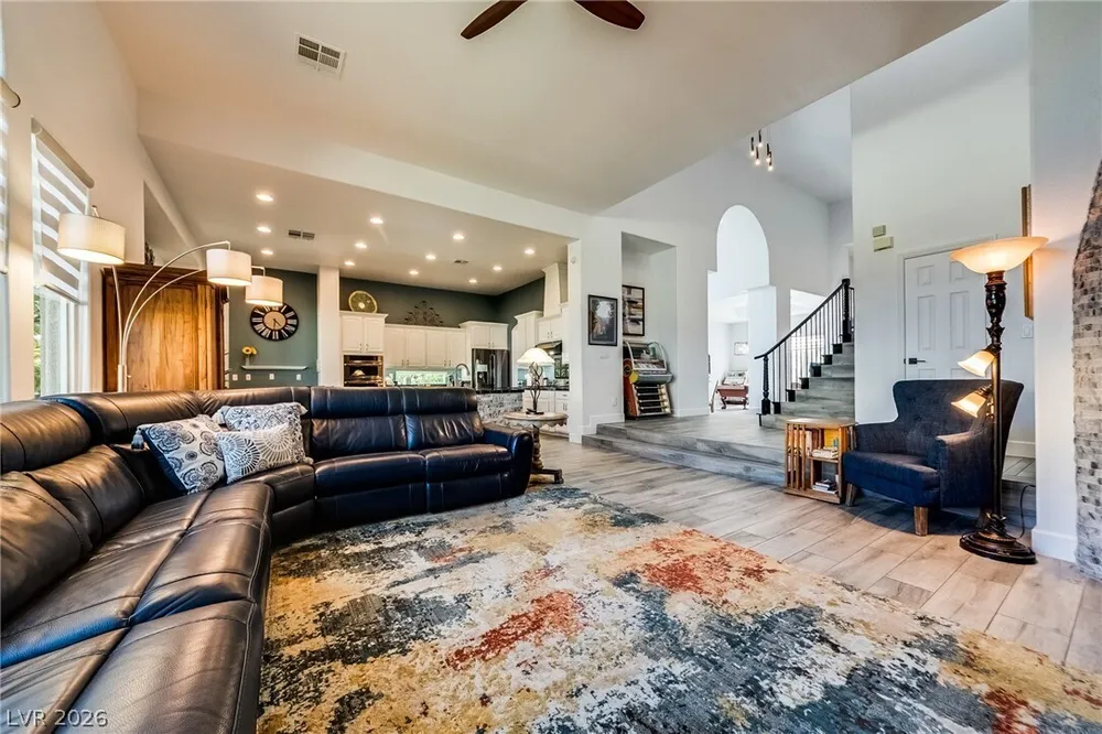 304 Nottinghill Gate Ct, Las Vegas, NV 89145