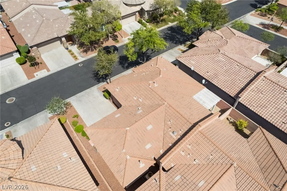 10481 Riverside Park Ave, Las Vegas, NV 89135-1055