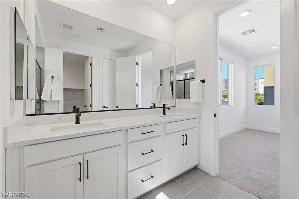 11635 Gentle Birdsong Ave, Las Vegas, NV 89138
