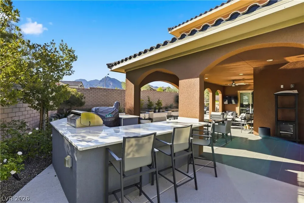 497 Paso De Montana St, Las Vegas, NV 89138